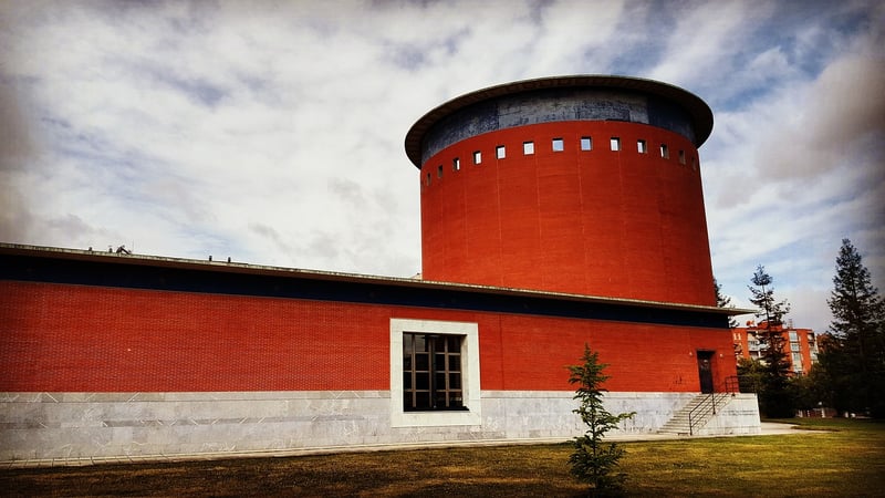 Planetariums
